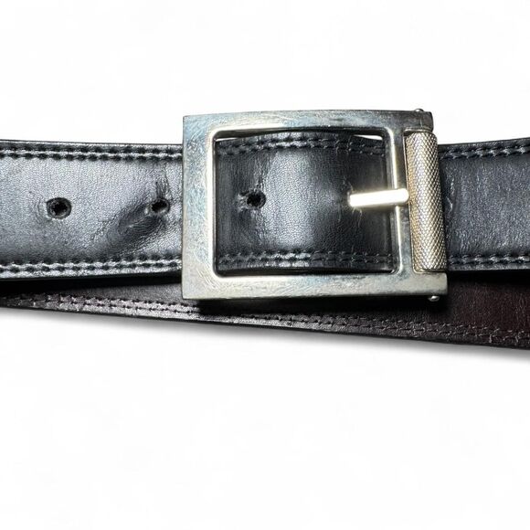 Men’s Size 36 Genuine Leather Reversible Black Brown Belt Silver Buckle - Picture 3 of 7